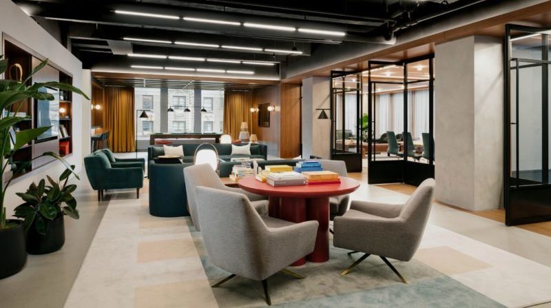 Meet on Chrystie - The Red Bee Room