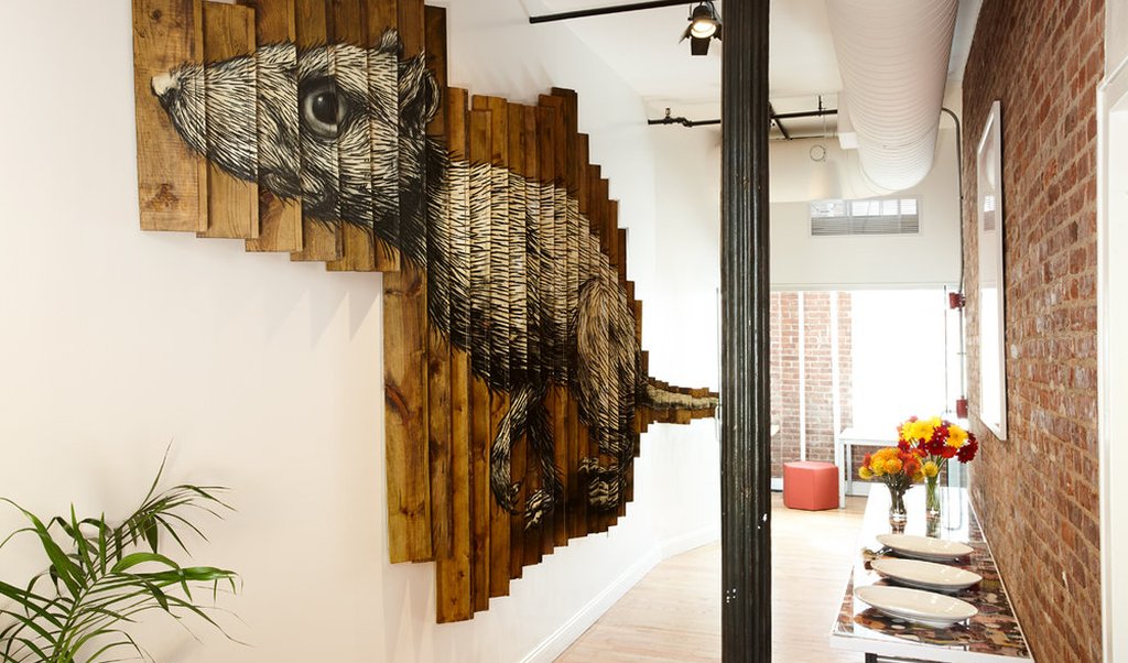 Meet on Chrystie - The Red Bee Room